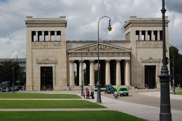 EUR Munchen 015