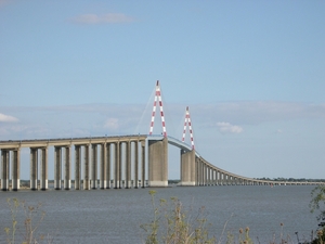 Bretagne omg Zuid _Saint Nasaire, brug