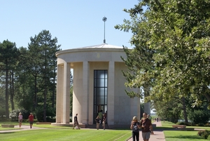 Normandie _Amerikaans kerkhof in Colleville-sur-Mer, memorial-cha