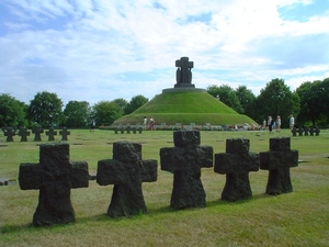 Normandie _La Cambe German war cemetery