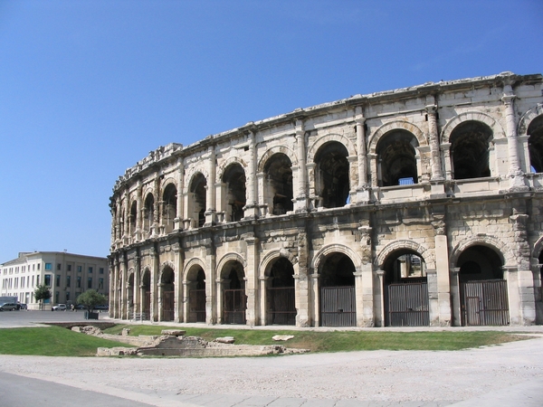 Provence _Nimes _Romeins amfitheater