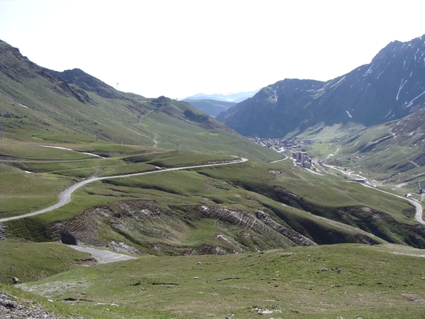 Pyreneeen _Col du Tourmalet, zicht naar La Mongie. 2