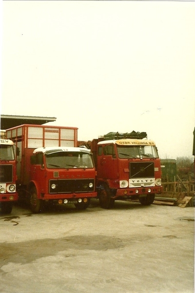 2 X Volvo