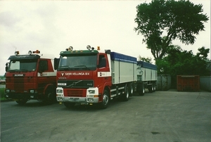 Nieuwe Volvo naast Scania