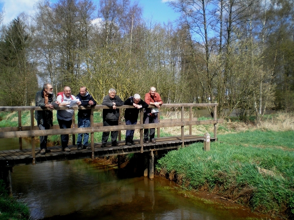 op een brugske
