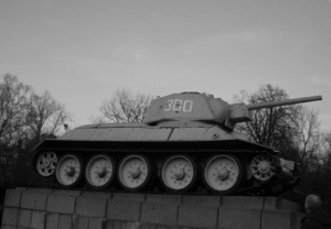 russische tank in berlijn