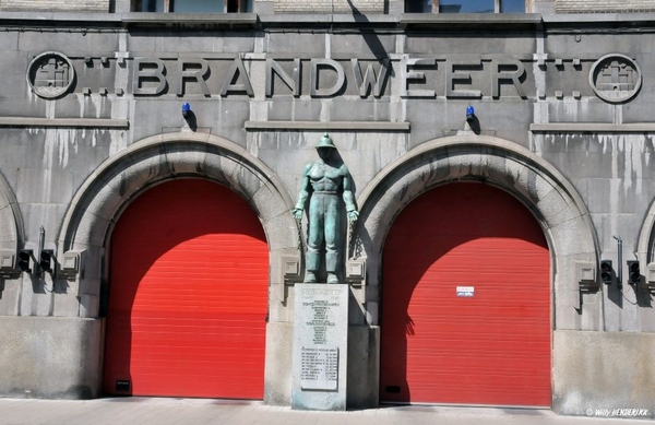 BRANDWEERKAZERNE PALEISSTRAAT  20130425_1