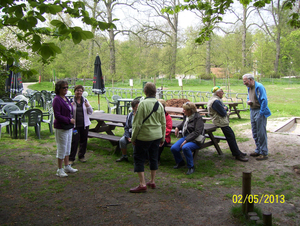 Wandeling naar Domein Roosendael - 2 mei 2013