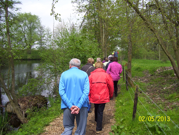 Wandeling naar Domein Roosendael - 2 mei 2013