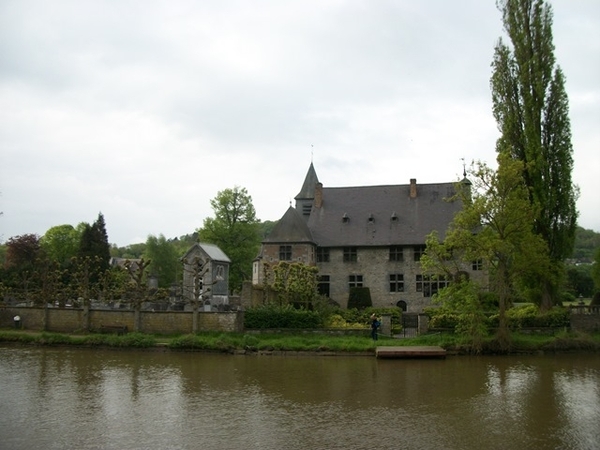 035-Priorij en kerk- 15de e.behoorde aan St-Hubertusabdij