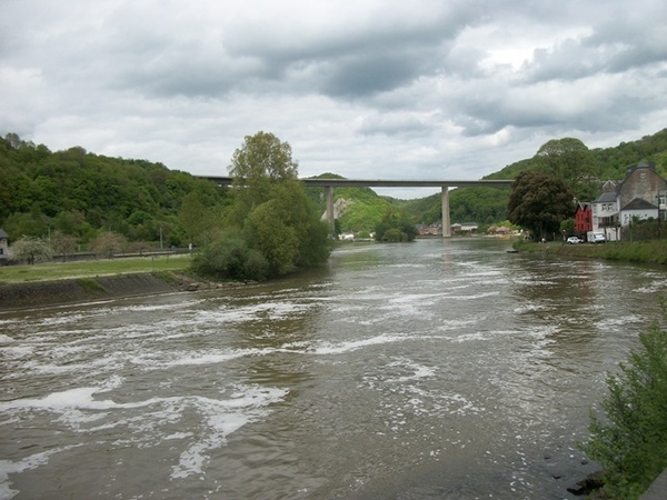 177-Maas en Charlemagne brug