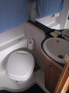 WC + wastafel