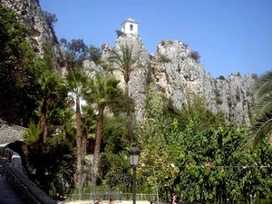 Guadalest  rotstoren 2