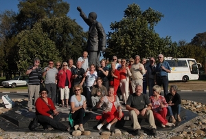 Standbeeld Mandela voor Drakenstein gevangenis Paarl