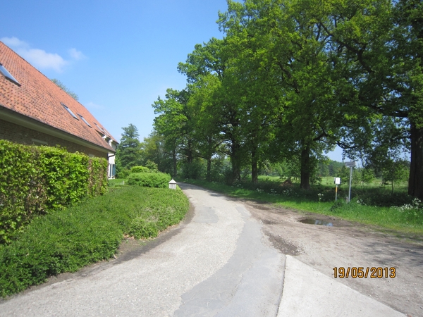 wandeling 's gravenwezel19-5-2013 055