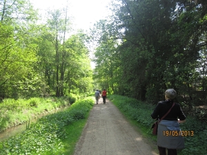 wandeling 's gravenwezel19-5-2013 079