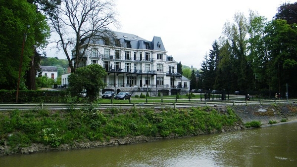 marche batteurs de cuir dinant