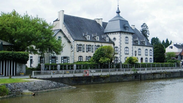 marche batteurs de cuir dinant