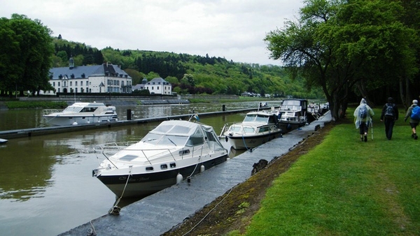 marche batteurs de cuir dinant