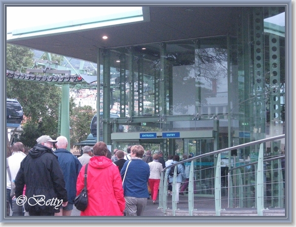 sized_IMG_4575 Kabelbaan naar Monte.