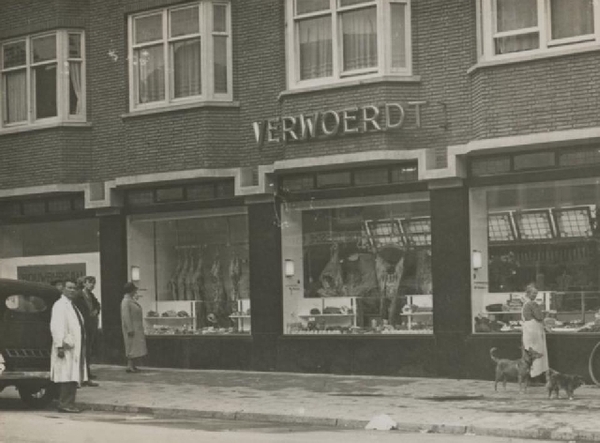Torenstraat 158, opening moderne slagerij firma Verwoerdt