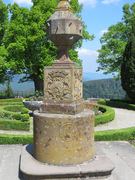 mont sainte odile  zonnewijzer
