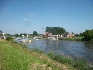 18-De Schelde met veerboot