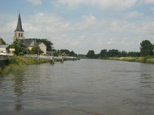 41-De Schelde en kerk