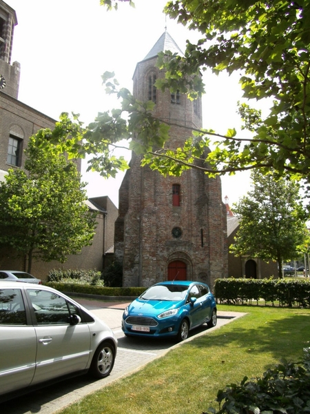 37- oude kerk van Knokke..