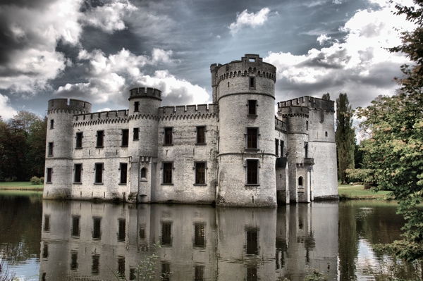 MEISE KASTEEL VAN BOUCHOUT HDR