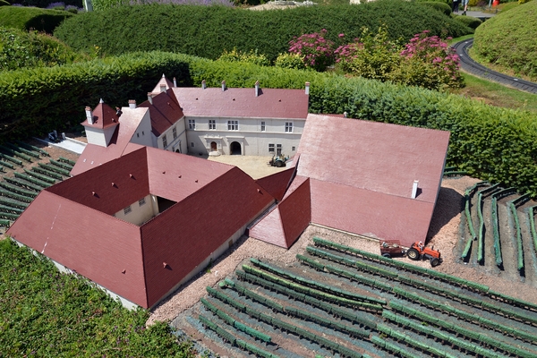 214  Mini Europa - Clos Vougeot