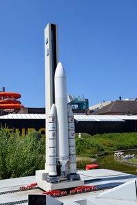 430  Mini Europa - Ariane raket