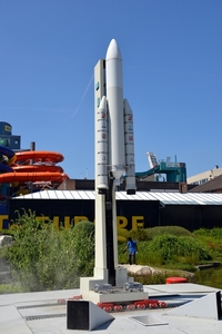 432  Mini Europa - Ariane raket