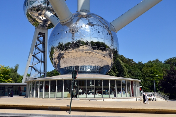 459 Atomium