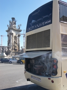 Motor van de bus in brand op n van de drukste kruispunten