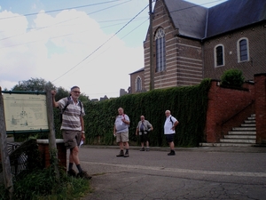 Na 5 hoogte lijnen de Kerk(ske)van Optielt