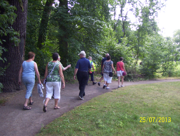 Fietsen naar en wandelen in Roosendael -  25 juli 2013