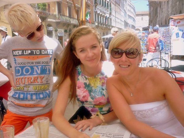 581680_10200170896866334_545097400_n