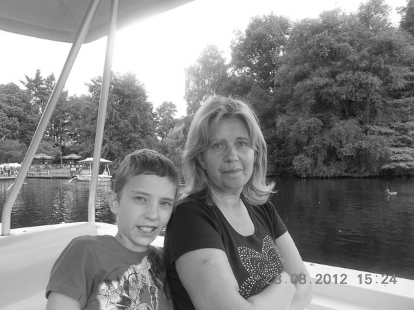 dochter katty met dochter luna in bellewaarde25930_10912272927090