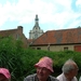 De begijnhofkerk steekt er boven uit