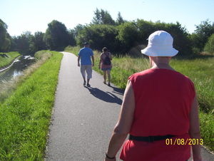 Wandelen langs Nekker - 1 augustus 2013