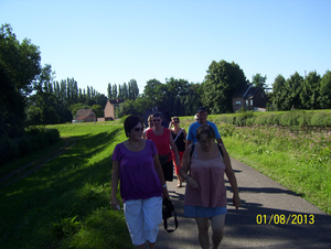 Wandelen langs Nekker - 1 augustus 2013
