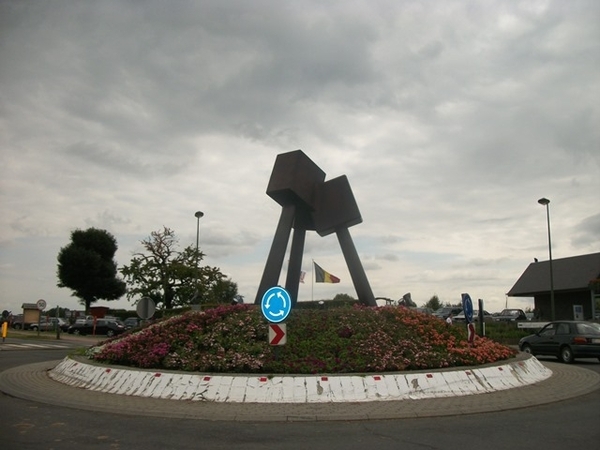 45-Symbool hamertjes-Gooik