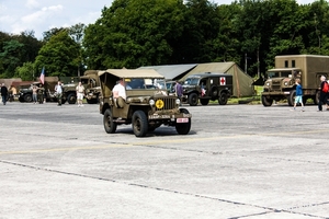 sized_Wings and Wheels 2013-6089