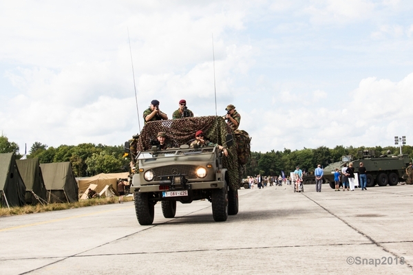 sized_Wings and Wheels 2013-6167