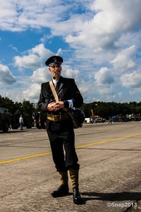 sized_Wings and Wheels 2013-6192