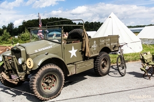 sized_Wings and Wheels 2013-6275