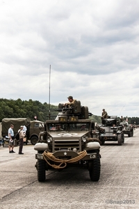 sized_Wings and Wheels 2013-6444