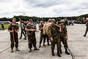 sized_Wings and Wheels 2013-6509