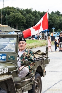 sized_Wings and Wheels 2013-6516